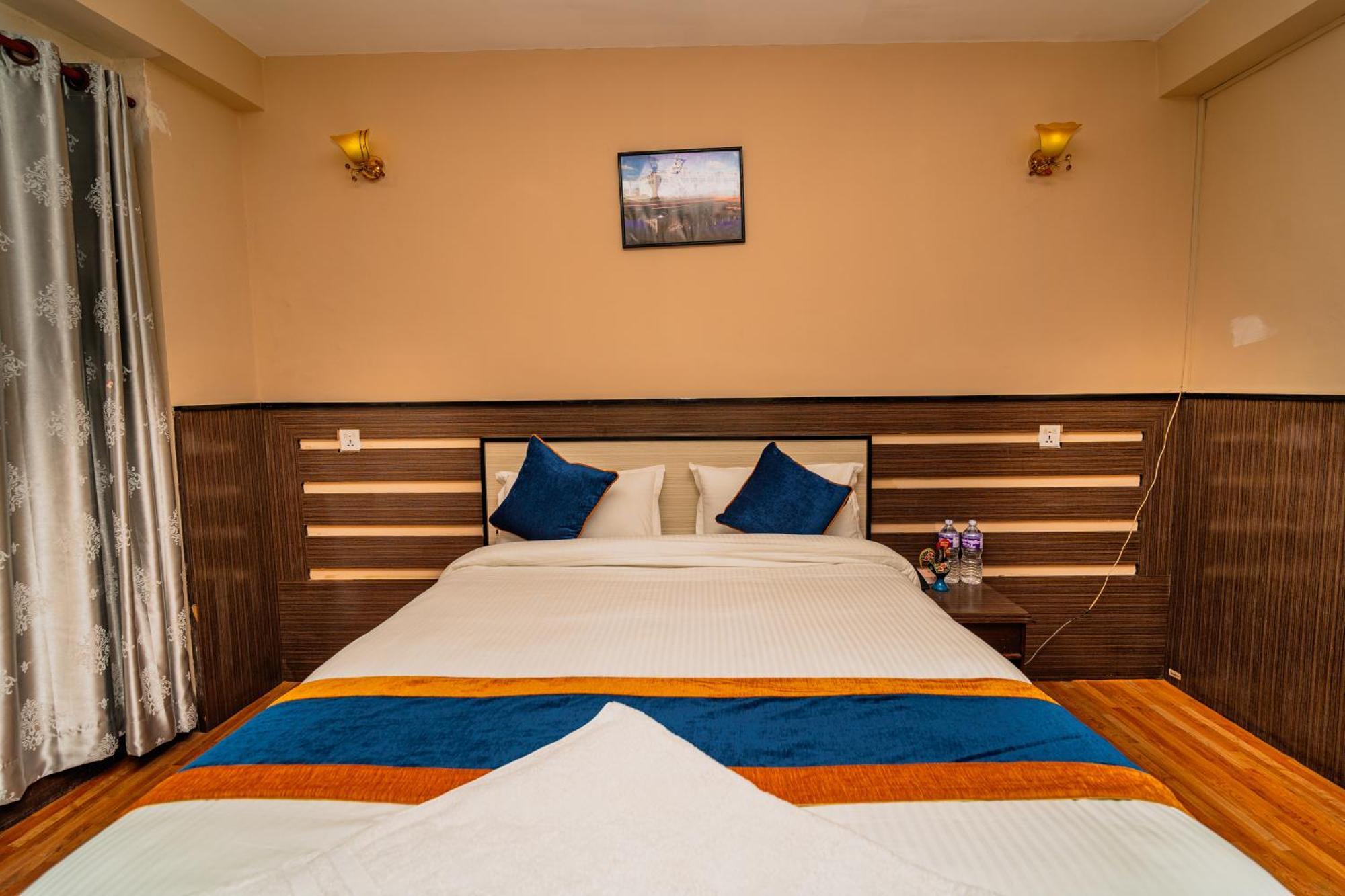 Karma Travellers Home Katmandu Eksteriør bilde