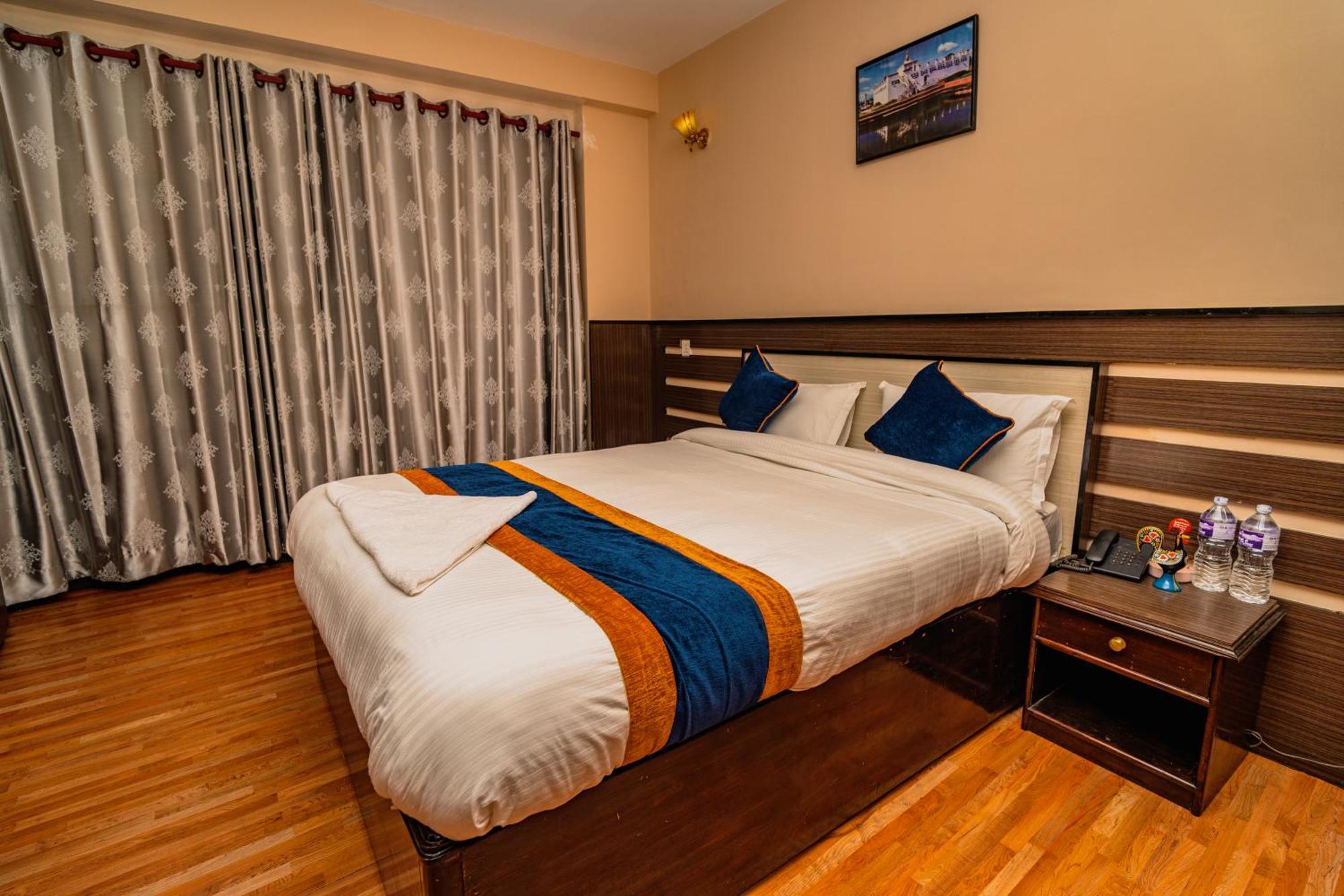 Karma Travellers Home Katmandu Eksteriør bilde
