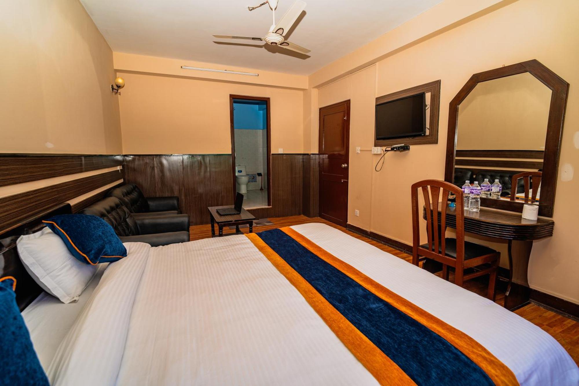 Karma Travellers Home Katmandu Eksteriør bilde