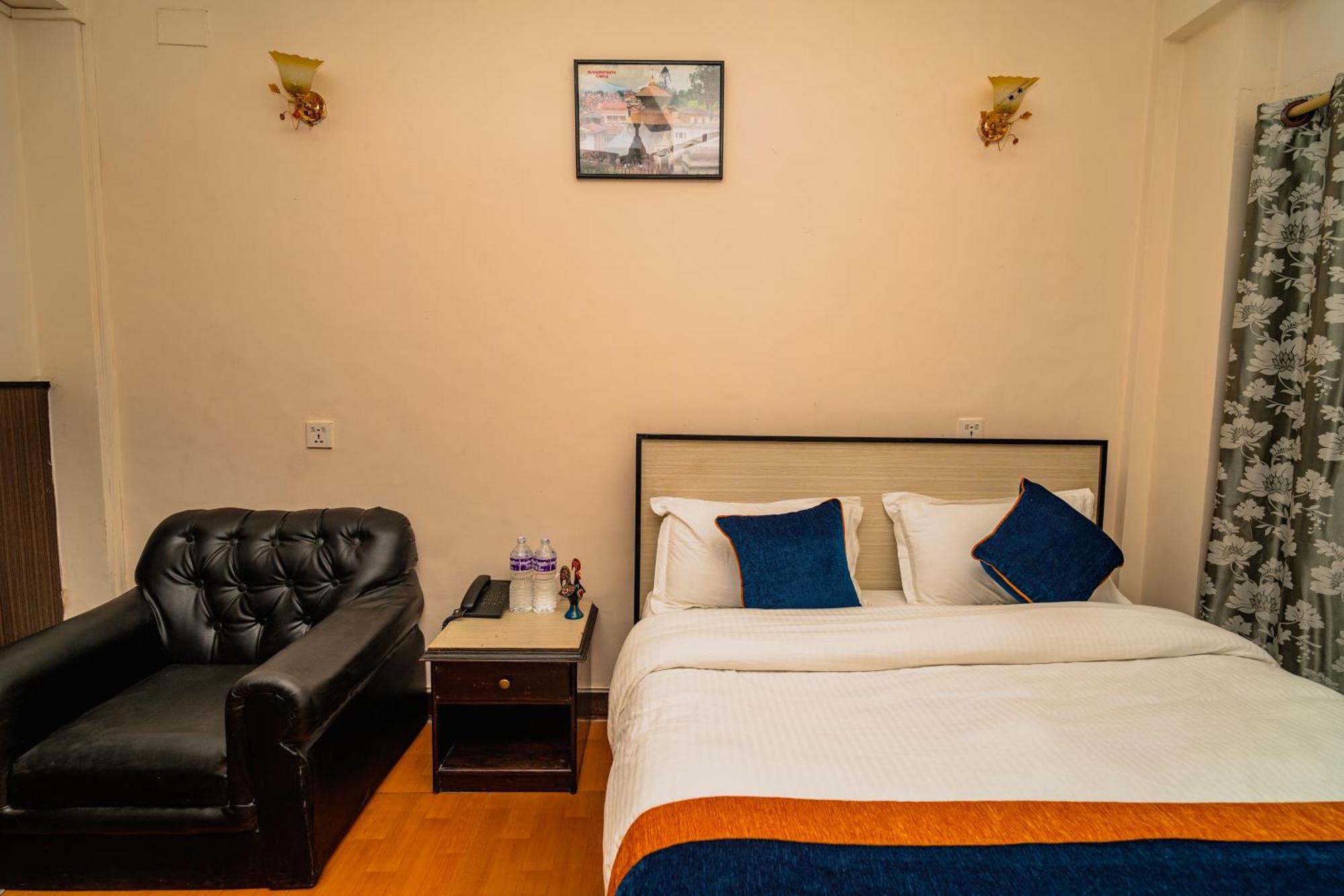 Karma Travellers Home Katmandu Eksteriør bilde