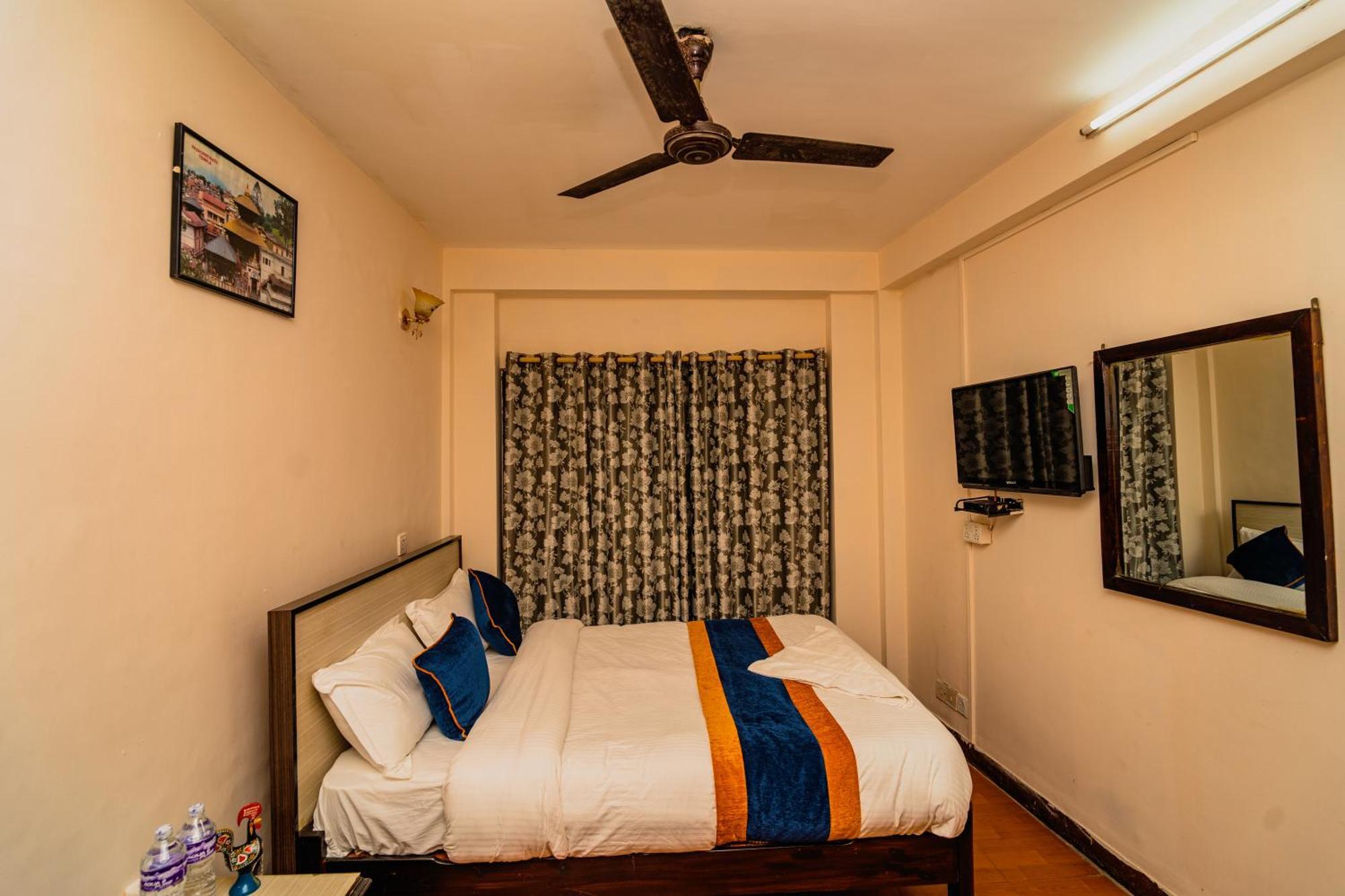 Karma Travellers Home Katmandu Eksteriør bilde
